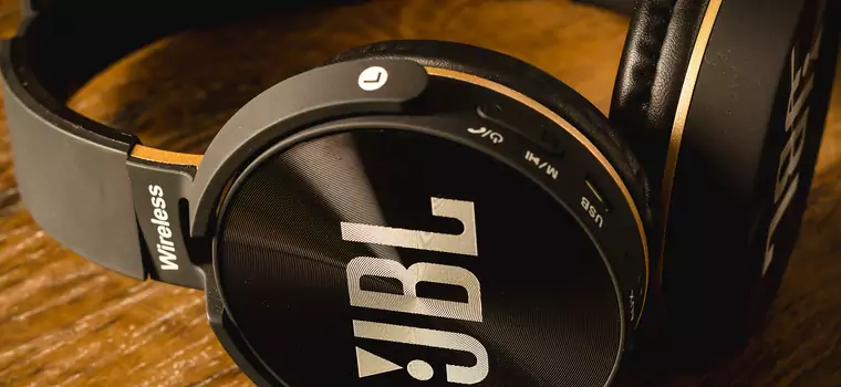 JBL Quantum - krótka recenzja słuchawek i głośników dla graczy