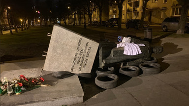 Trójmiejski fotoreporter o sprawie księdza Jankowskiego: zanim przewróci się pomnik, może warto poszukać mocnych dowodów?