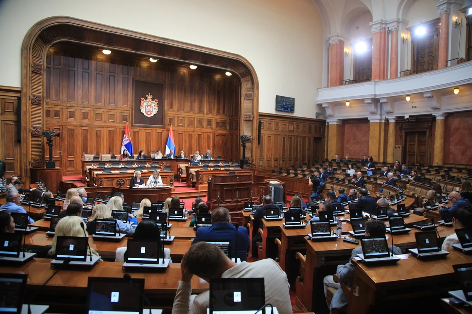 Poslanici nastavili raspravu po amandmanima na Predlog zakona o presađivanju organa