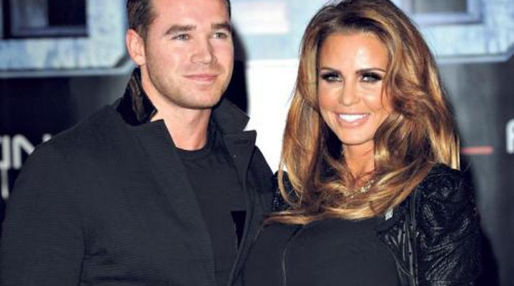 Félrelépett Katie Price férje