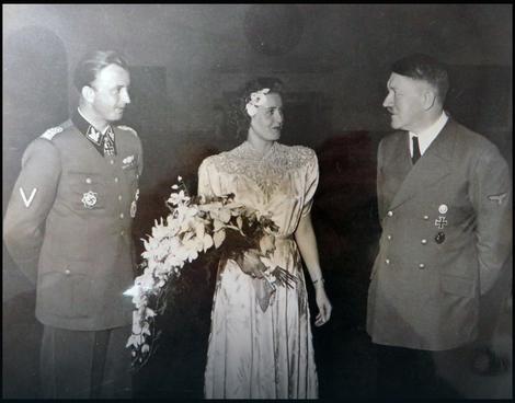 Herman Fagelajn i Adolf Hitler na venčanju
