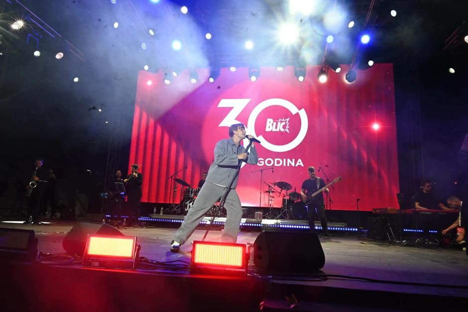 Regionalna zvezda Jakov Jozinović na nastupu u Ložionici