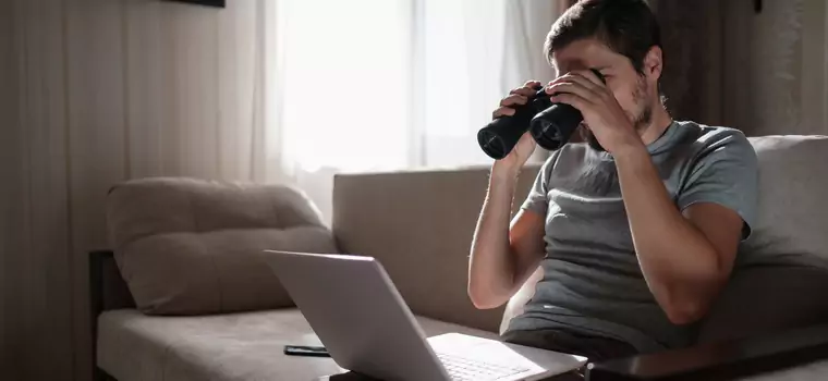 Jak i gdzie szukać informacji w internecie o konkretnej osobie?