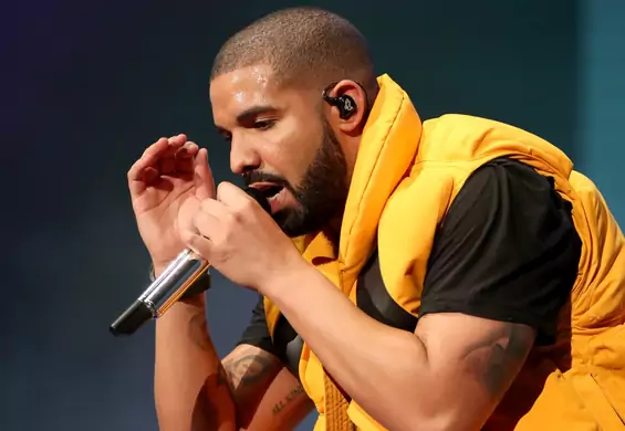 Psychologowie zachęcają rodziców, żeby słuchali więcej Drake'a i Cardi B