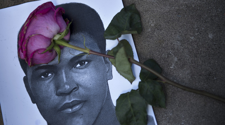 Világszerte gyászolják Muhammad Alit /Fotó: AFP