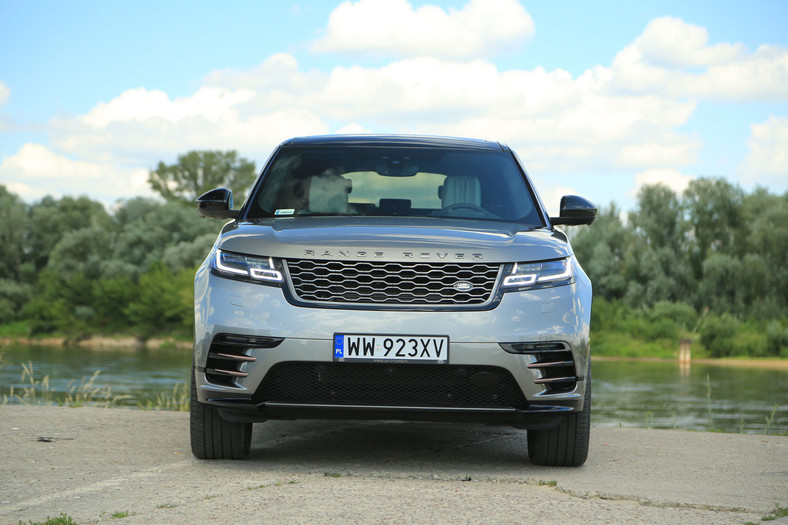 Range Rover Velar D300 - zachwyca niemal w każdym calu