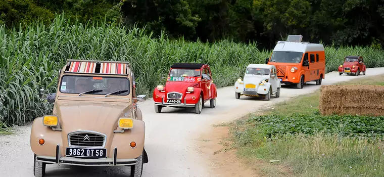 Citroën 2CV World Meeting na portugalskiej plaży