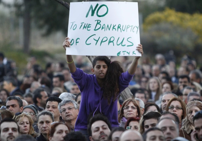 2. Potężna fala kryzysu na Cyprze