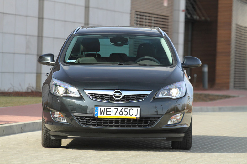Opel Astra Sports Tourer: więcej mocy i co jeszcze?
