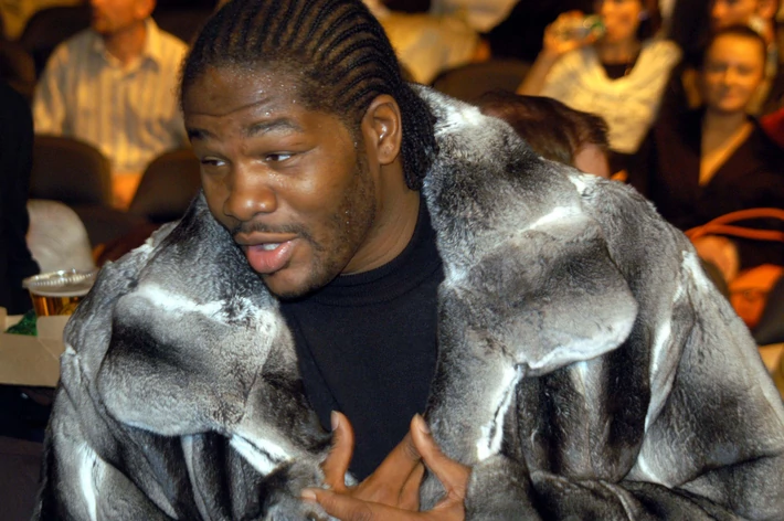 4. Riddick Bowe (boks) – 22,2 mln dol.