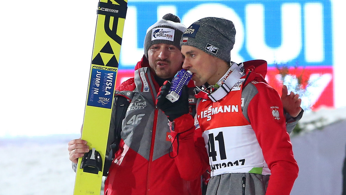 Adam Małysz, dyrektor sportowy Polskiego Związku Narciarskiego, zamieścił na Instagramie wyjątkowy filmik. Internauci są zachwyceni nagraniem z Piotrem Żyłą i Stefanem Horngacherem w roli głównej.