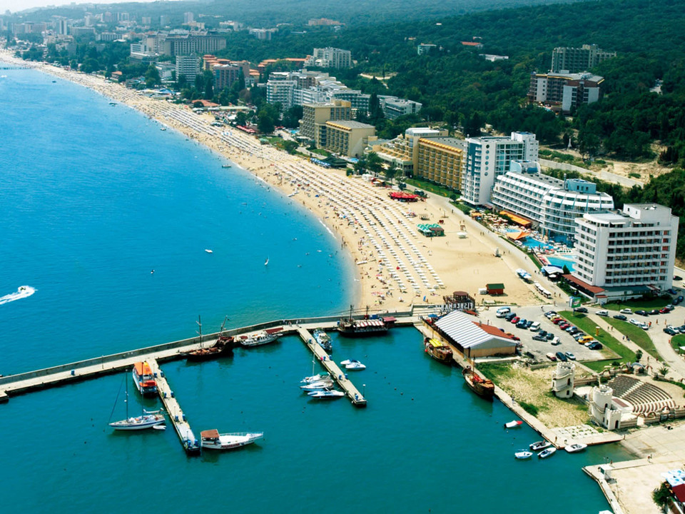 Głosowanie na plaży, Warna