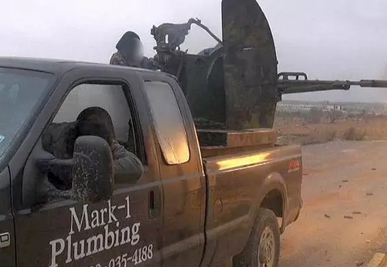 Hydraulik z Teksasu żąda miliona dolarów odszkodowania po tym, jak jego auto zostało sprzedane ISIS