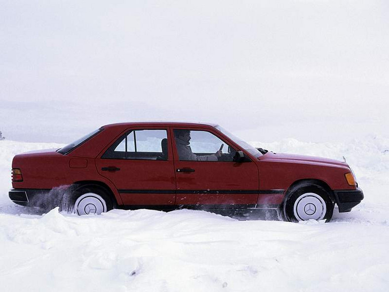 1907-2007: 100-letni jubileusz napędu 4x4 w autach osobowych