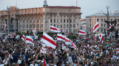 Kolejny "proces za prawdę" na Białorusi. Lekarz i dziennikarka oskarżeni