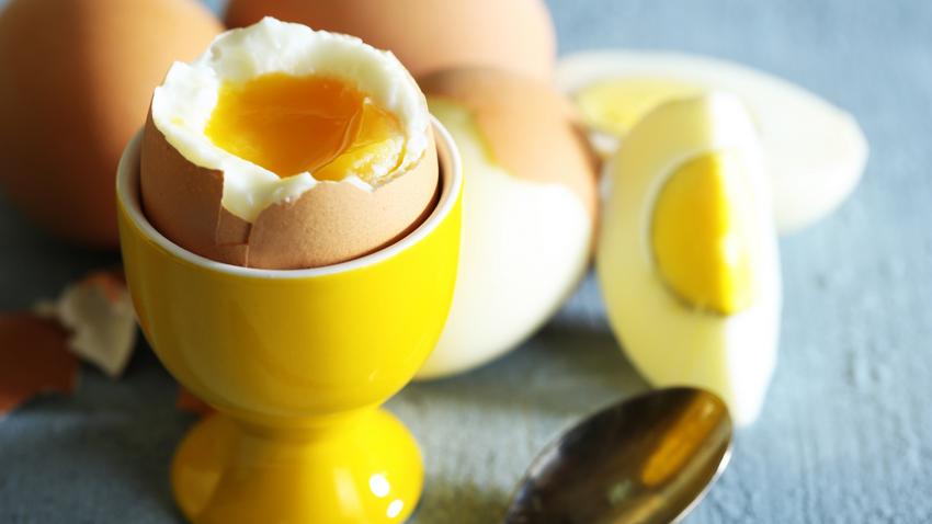 mennyi tápanyagot tartalmaz egyetlen tojás