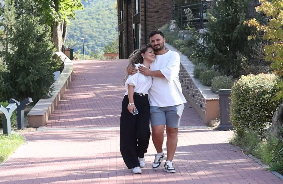 Nikolina i Fatih Tan