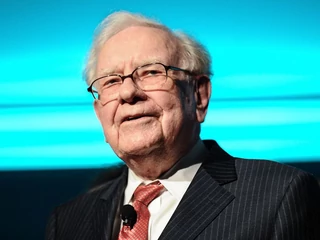 Warren Buffett preferuje inwestowanie długoterminowe, a przy wyborze spółek kieruje się analizą fundamentalną