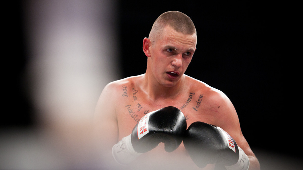 Bardzo dobrze sprzedają się bilety na zaplanowaną na 25 lutego w Birmingham w stanie Alabama galę Premier Boxing Champions, której główną atrakcją będzie walka o pas WBC wagi ciężkiej pomiędzy Deontayem Wilderem (37-0, 36 KO) i Andrzejem Wawrzykiem (33-1, 19 KO).