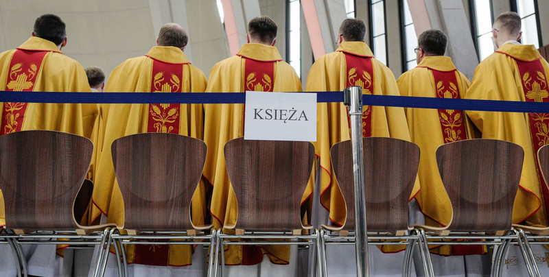 W Sosnowcu szukają kandydatów na księży. Wiemy, jakie warunki trzeba spełnić