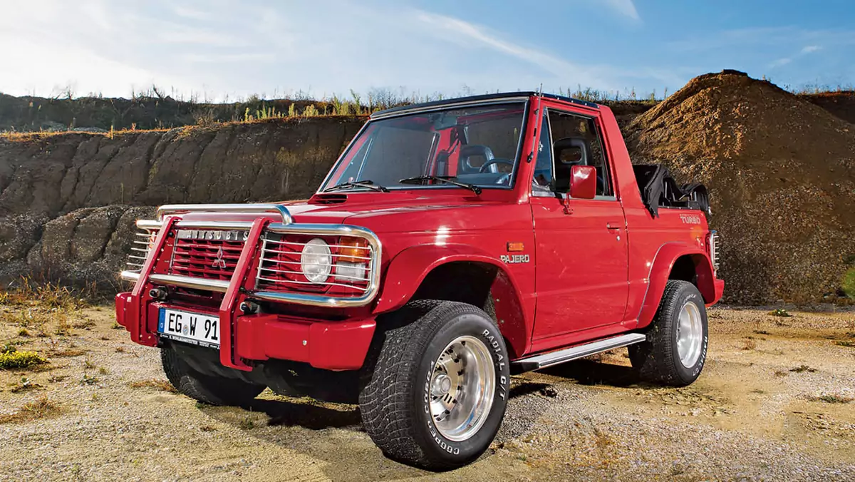 Mitsubishi Pajero Canvas Top - cabriona szutry, błoto i kamienie