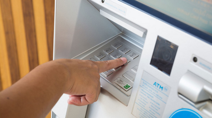 Indokolatlanul drágán váltanak a külföldi ATM-ek /Illusztráció: Northfoto