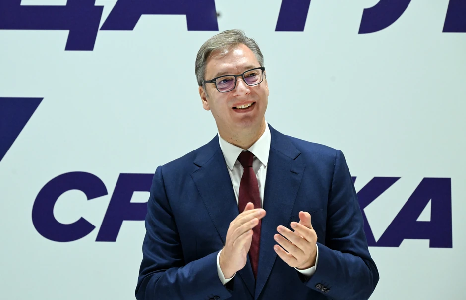 GO SNS, Aleksandar Vučić