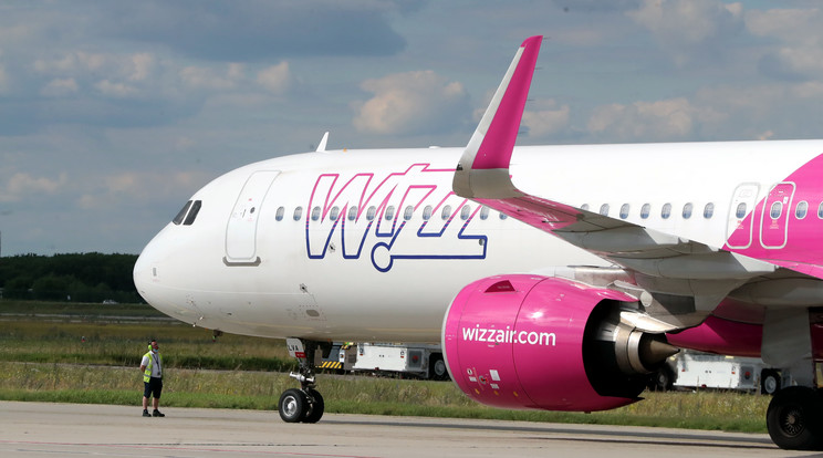 Több mint egy napnyi késés után indult haza a Wizz Air Budapesti járata Abu-Dzabiból / Illusztráció: Pozsonyi Zita