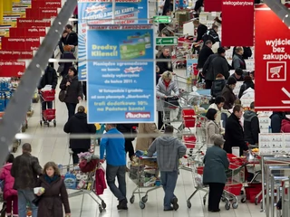 Ekonimiści nie mają wątpliwości: głównym silnikiem polskiej gospodarki pozostaje konsumpcja gospodarstw domowych