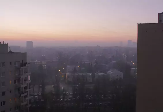 Zrobiliśmy zdjęcia warszawskiego smogu z 13. piętra. Potem poszliśmy kupić maski