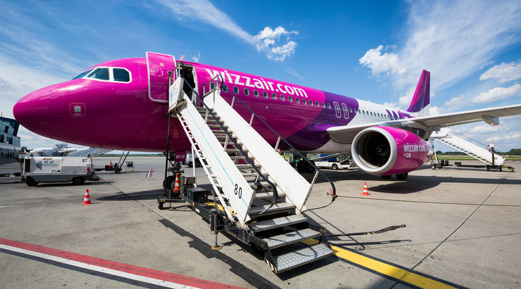 A Wizz Air járatáról legalább harmincan maradtak le /Fotó: Shutterstock