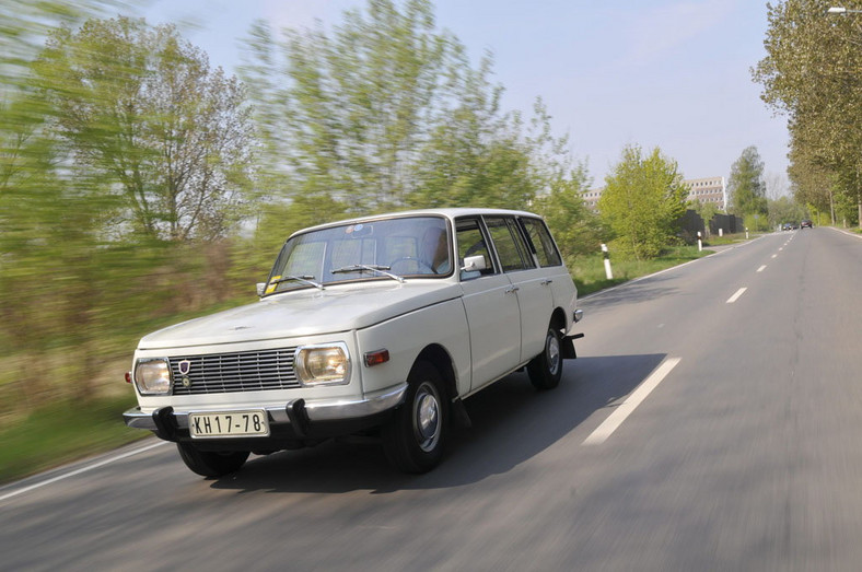 Turystyczna kombinacja - Wartburg 353 Tourist