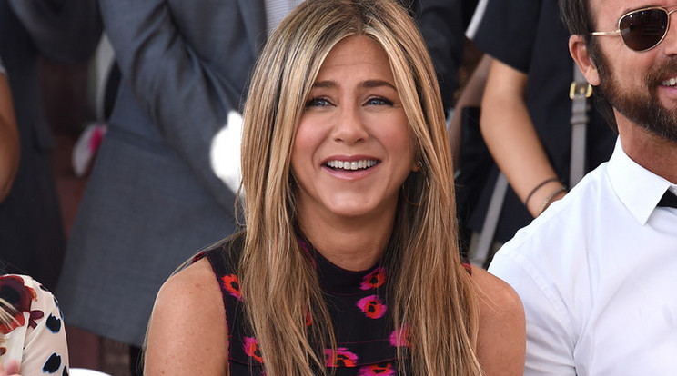 Jennifer Aniston legújabb filmjében csendül fel az énekesnő, Dolly Parton egyik dala /Fotó: Northfoto