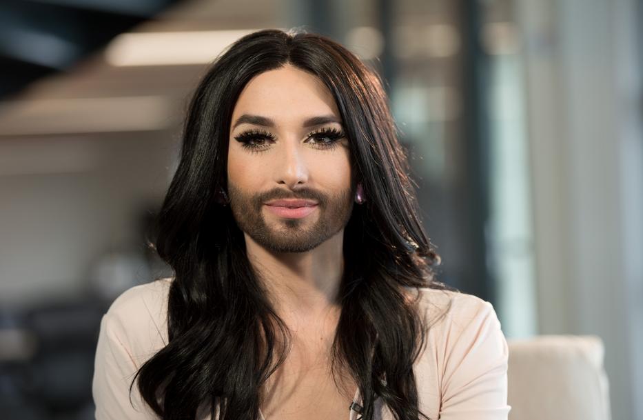 Brutális átalakulás! Így néz ki most az Eurovíziós Dalfesztiválon megismert szakállas nő