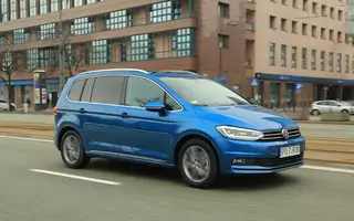 Volkswagen Touran – doskonały na rodzinne wojaże