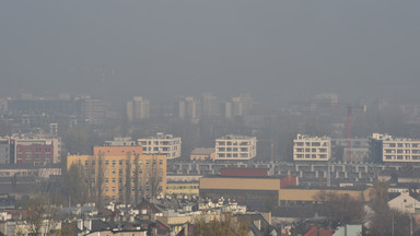Gęsta mgła na krakowskim lotnisku. Część porannych lotów - odwołana