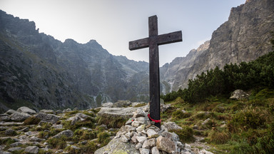 Samobójstwa w Tatrach. Idą w góry, by zakończyć życie