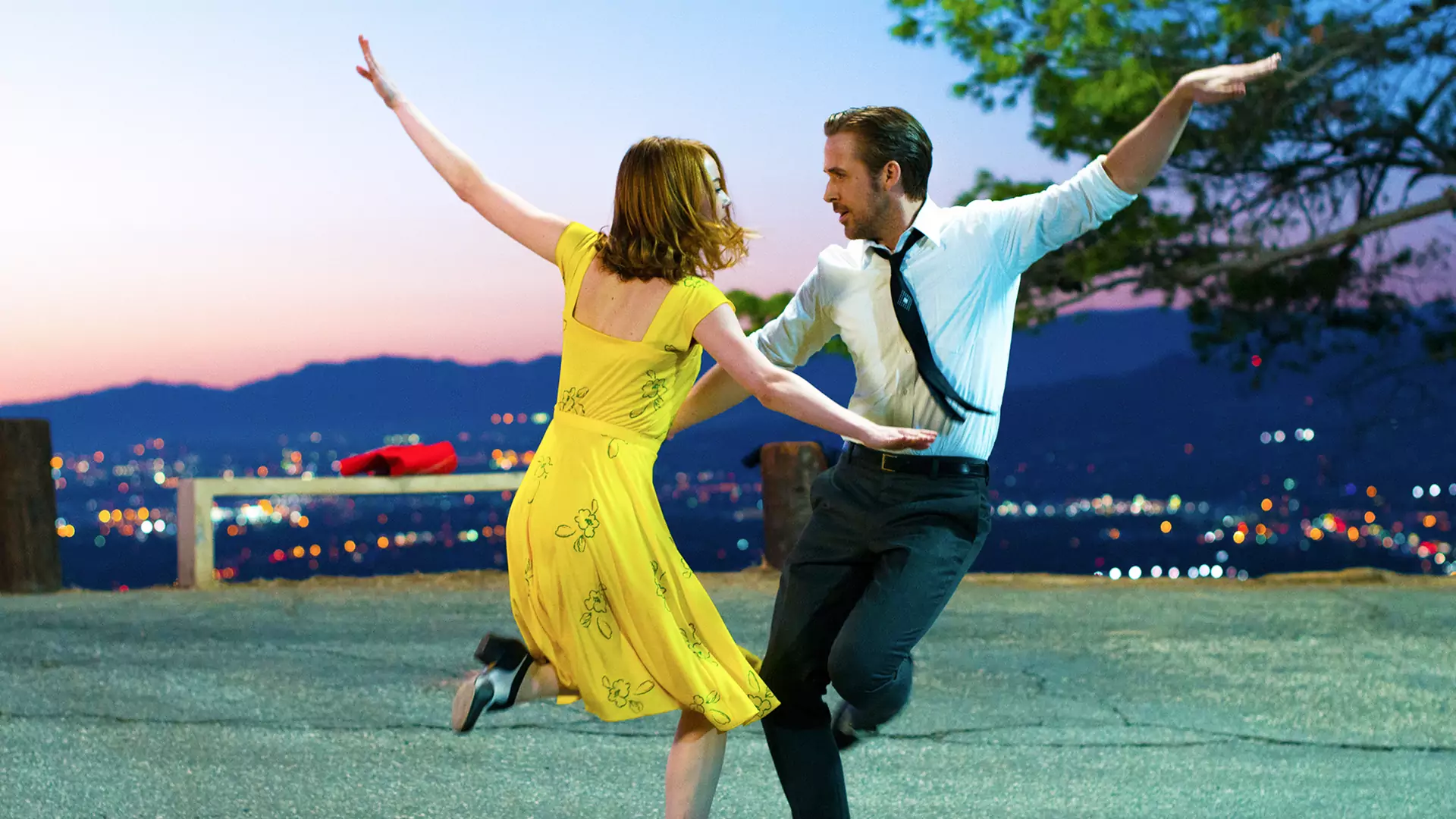 "La La Land" budzi skrajne opinie. "Gosling gra dupka" kontra "wybitna warstwa wizualna"