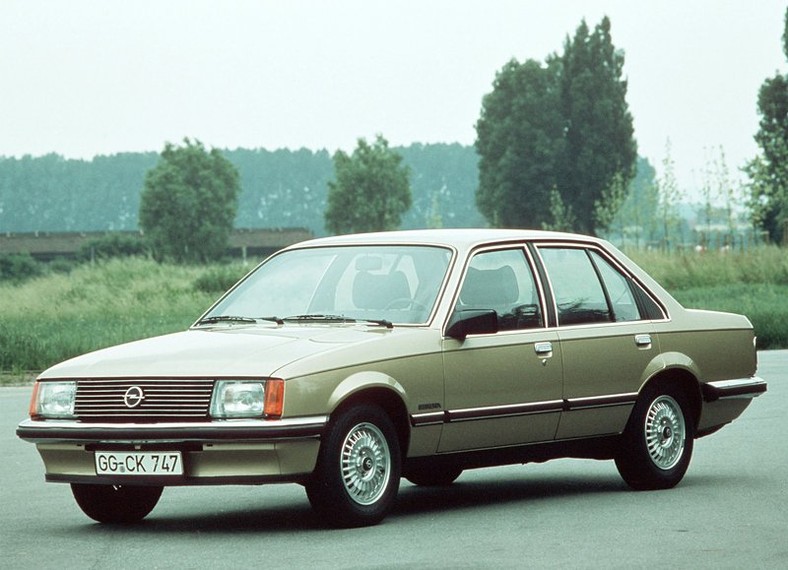 Opel: wiosna oldtimerów (fotogaleria)