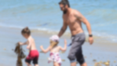 Megan Fox i Brian Austin Green z dziećmi nad morzem