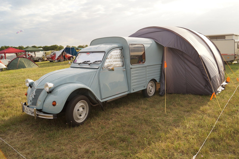 21. Światowy Zlot Miłośników Citroëna 2CV w Toruniu