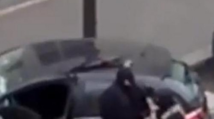 Új videó került elő a párizsi mészárlásról