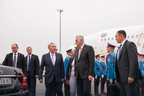 Nikolić je juče dočekao predsednika Kazahstana