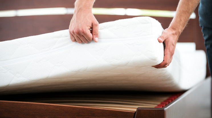  400 ezer forintos mágneses matrac, bármire is jó /Fotó: Shutterstock
