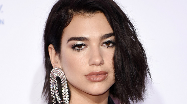 Dua Lipa sírva fakadt sanghaji koncertjén / Fotó: Northfoto