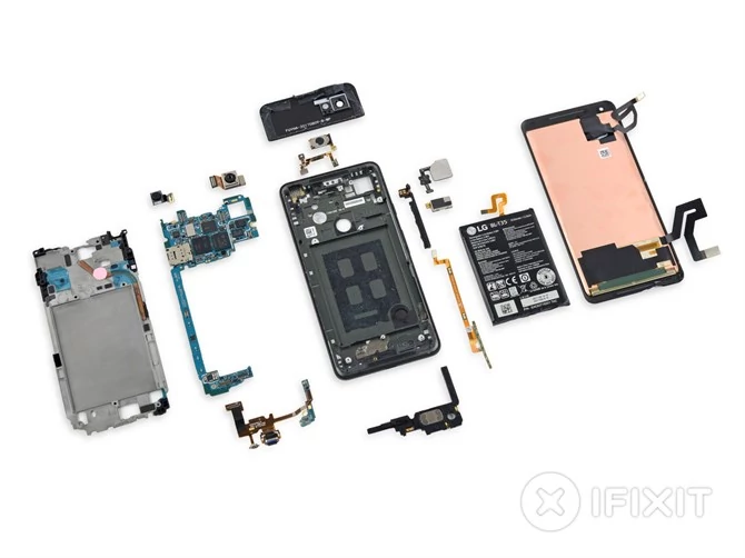 Google Pixel XL 2 po "recenzji" u iFixit