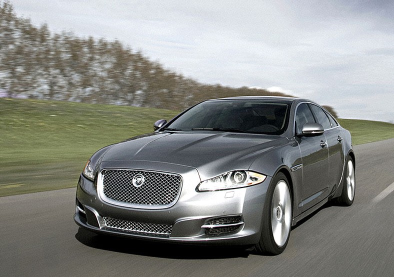 Jaguar XJ: zdjęcia, oficjalne informacje, dane techniczne (wideo)