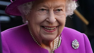 Brytyjski ekspert o abdykacji Elżbiety II. Czy może oddać koronę przez problemy zdrowotne?