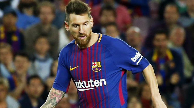 Messi 13 éves kora óta focizik a Barcában, 30 trófeát, közte 4 BL-serleget nyert a klubbal /Fotó: AFP