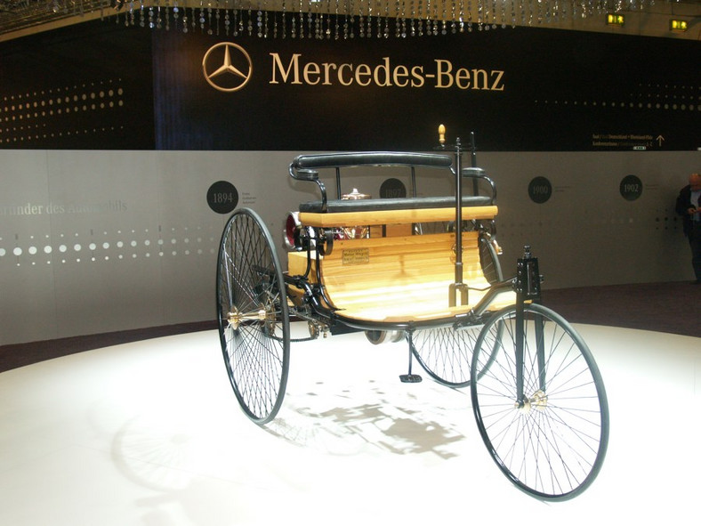 Techno Classica 2011: 2500 oldtimerów i 200 tys. zwiedzających